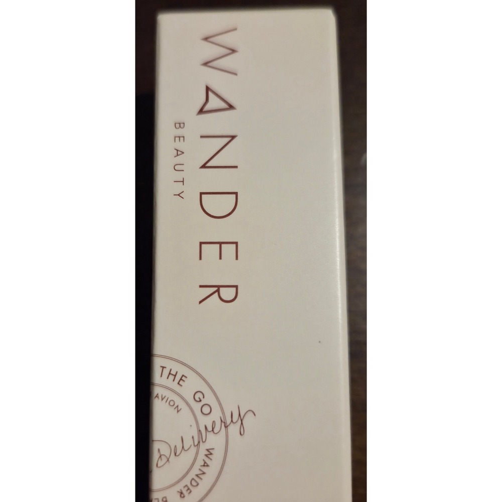 Wander Beauty On The Glow Blush and Illuminator‎ Stick Dusk Nude Glow Dual Ended